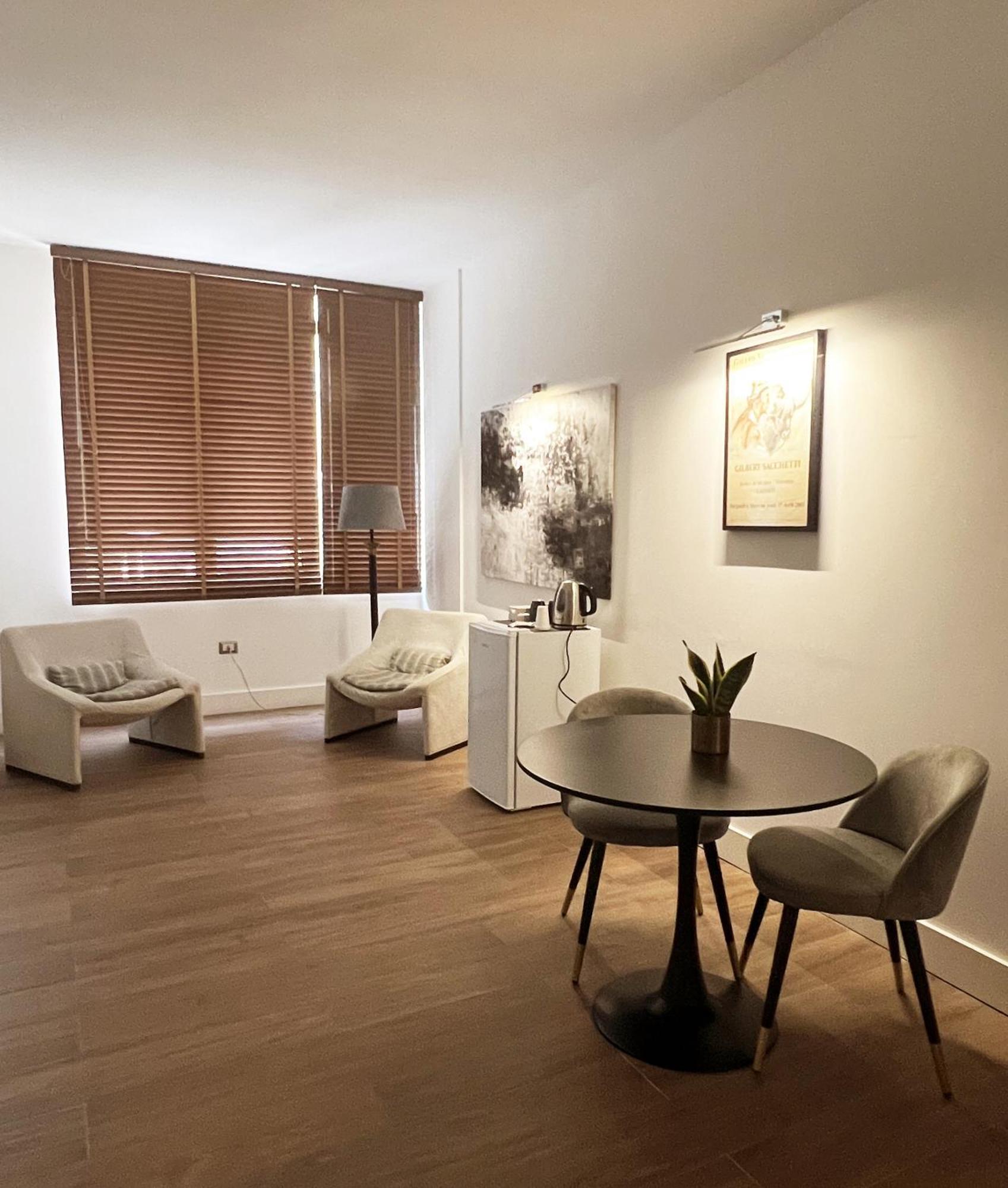 Alea Rooms Лечче Экстерьер фото